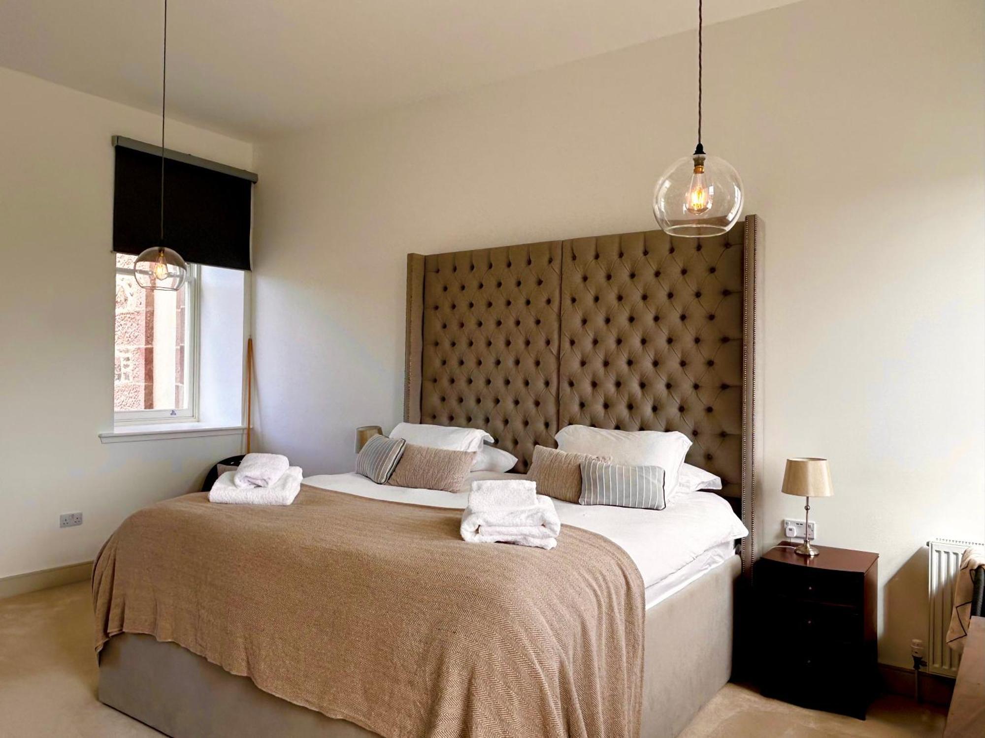 Great Glen Town House, 5 Minute Drive From Town Centre * Inverness